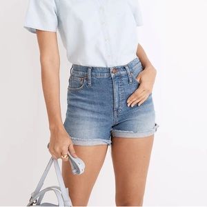 Madewell High-Rise Denim Shorts in Lavista Wash, ND698
